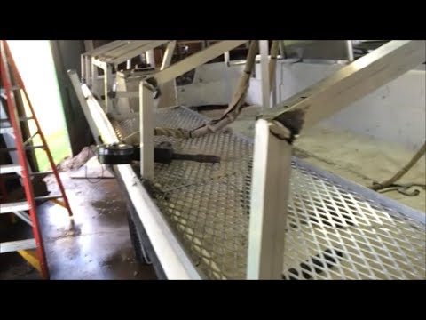 Custom Aluminum Duck Boat Blind Part IV Carolina Skiff - YouTube
