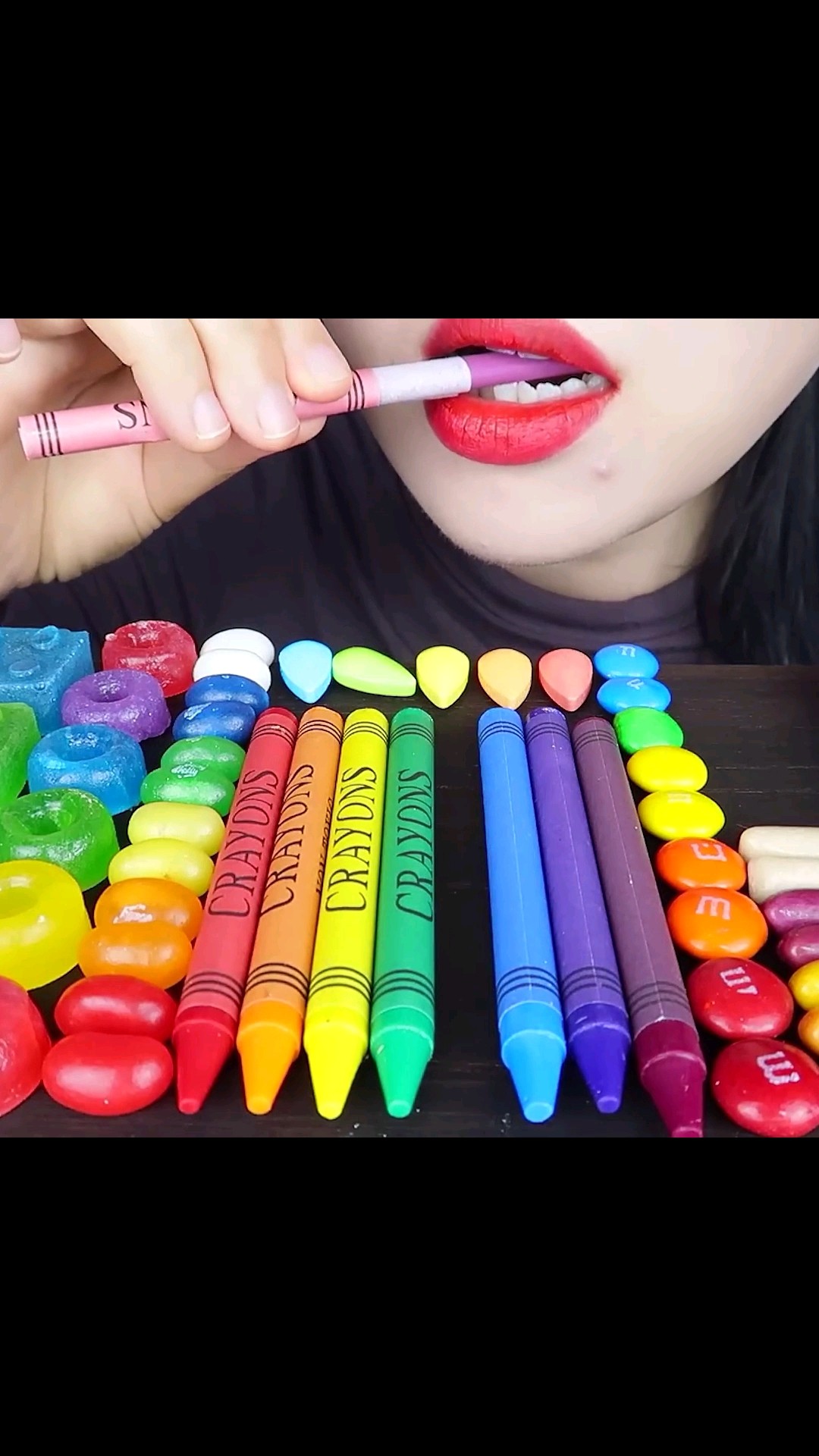 ASMR 무지개 디저트 크레파스, 먹는 학용품 EDIBLE CRAYONS #shorts #mukbang #eating #먹방 #desserts