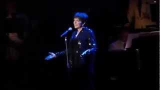 Liza Minnelli - Here I&#39;ll Stay Buenos Aires 24/09/12