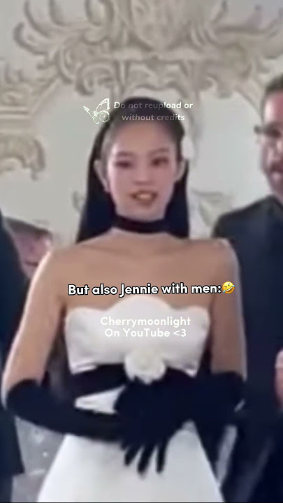 Jennie doesn’t like when people touch her! #jennie #kpop