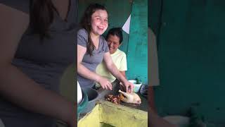 WHITE GIRL KILLING A CHICKEN *GONE WRONG* WHITE GIRL KILLING A CHICKEN *GONE WRONG*