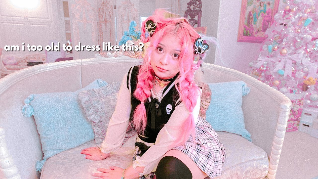 decorating in pink and ranting about stuff...