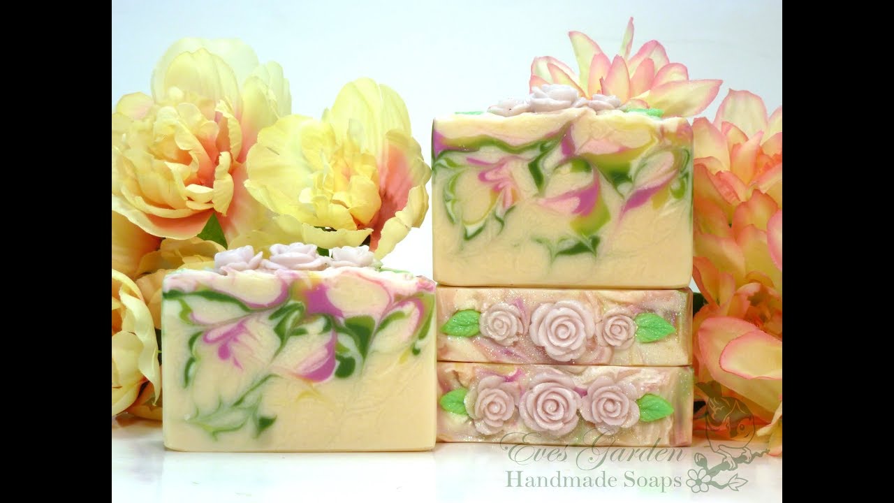 Making & Cutting Rose Garden Soap