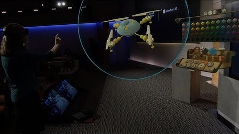 Microsoft shows off Windows 10, HoloLens, Surface Hub