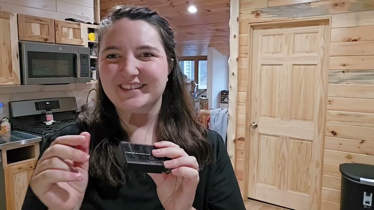 Before You Buy the Solar Fence Lights Outdoor Waterproof 8 Pack, Watch This Review X090