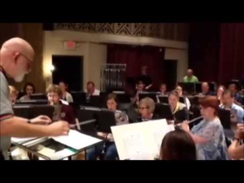 Happy (from "Despicable Me 2") (arr. Ishbah Cox, Grade 3-4 #03745816)