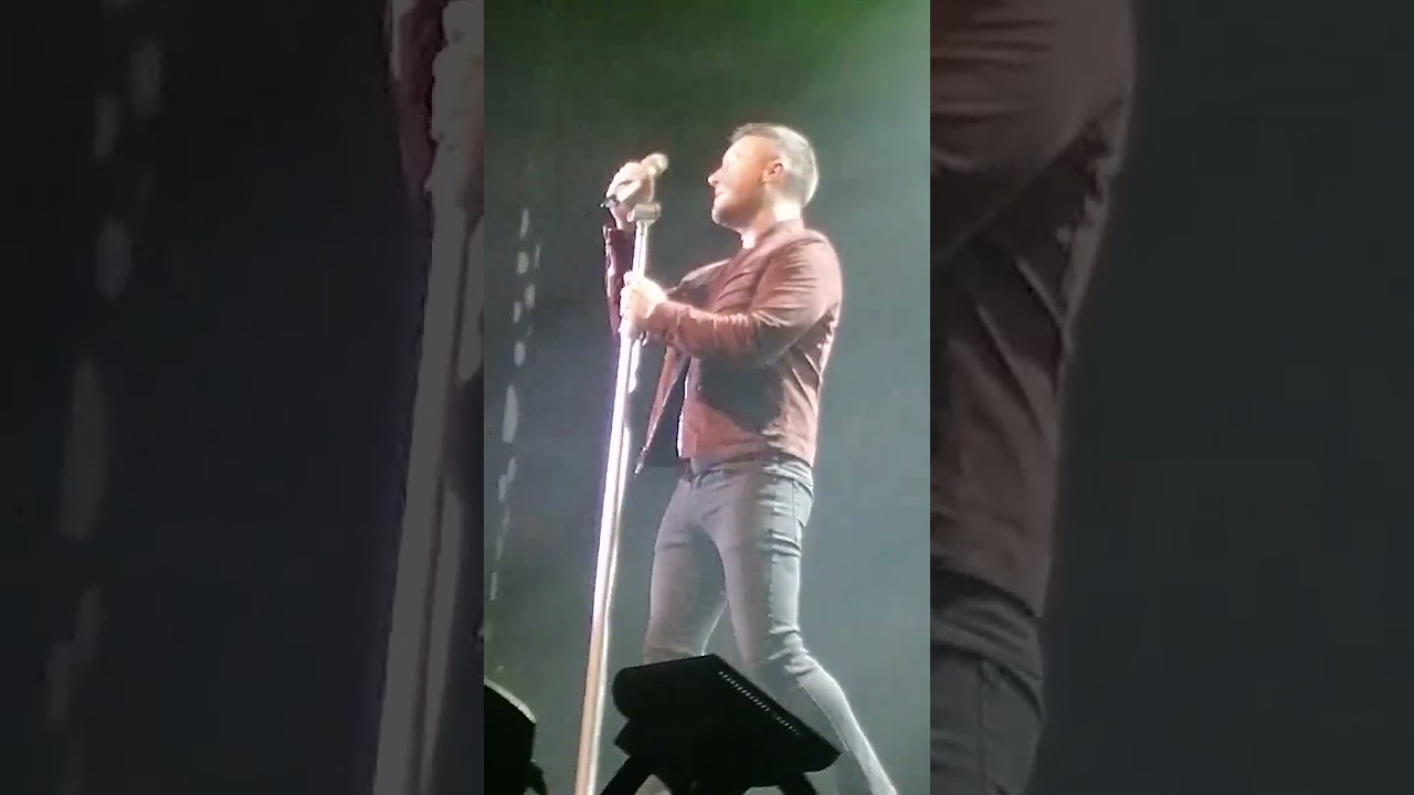 Nathan Carter - singing *Priceless* his brand new single, live at tlt drogheda 