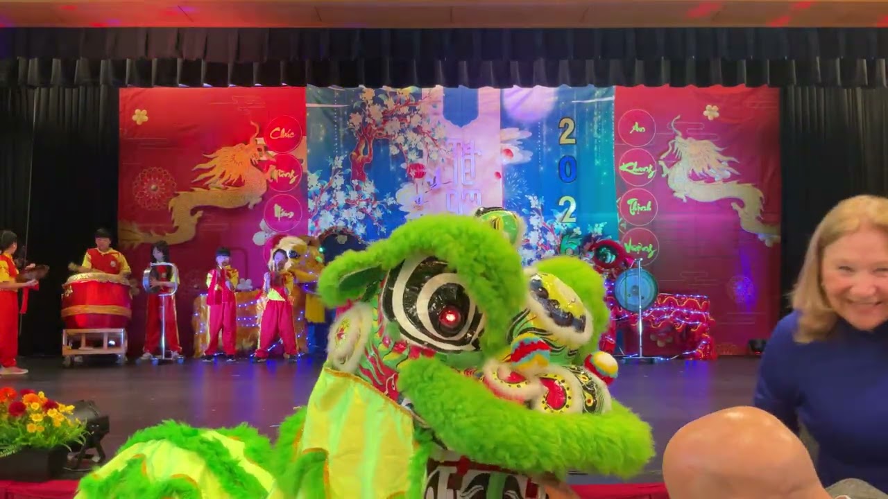 2/21/2026 Mừng Xuân Bính Ngọ _ Đội Lân VIC biểu diễn tại Clark College - Gaiser Hall