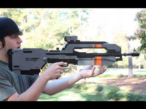 LEGO Halo 4 Battle Rifle (Life-Size)