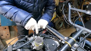 видео: Снегоход СМ -001 Новая версия, теперь уже верная по регулировке подачи топлива винтами, Лончин 30. картинка: Снегоход СМ -001 Новая версия, теперь уже верная по регулировке подачи топлива винтами, Лончин 30.