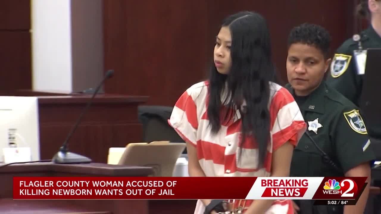 Florida woman accused of letting her newborn die in a toilet is asking ...