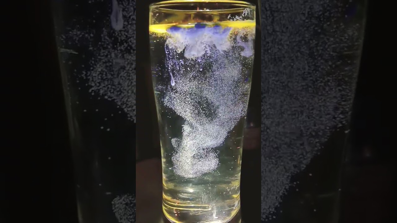 viral water glass effect 