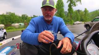 How to Rig a Weedless Wacky Worm