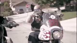 Mike P. 'The Big Homie' Chopper Rolling. ALBUM @ ITUNES.COM