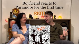 Boyfriend Reacting to Paramore for the First Time - Riot!