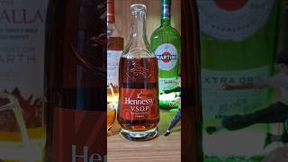 Bruce Lee also likes to drink this Cognac ' Hennessy V.S.O.P ' #BruceLee #HennessyVSOP '