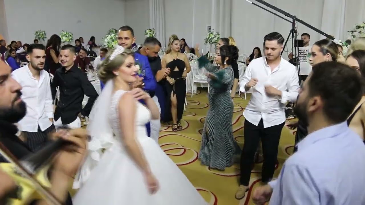 Catalin de la Buzau  Papusa Barbie nunta Violeta & Nicolae