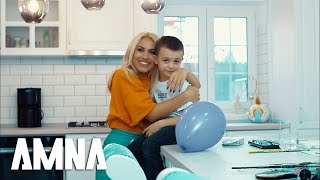 Смотреть клип Amna X David - Fix Asa Cum Esti