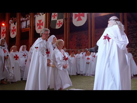 El Castillo vuelve a acoger la ordenación de los caballeros y del Gran Maestre de la Noche Templaria