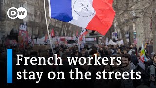 New wave of pension protests in France | DW News