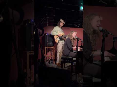 Ellie Harris Quartet live - Nothing Is Something (original)