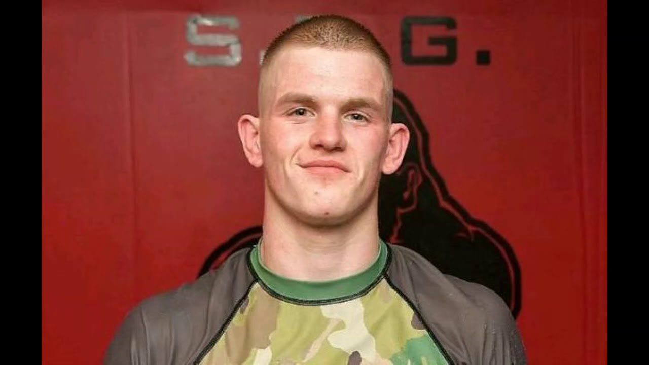 Interview with Ian Garry on his pro debut, training under Chris Fields ...