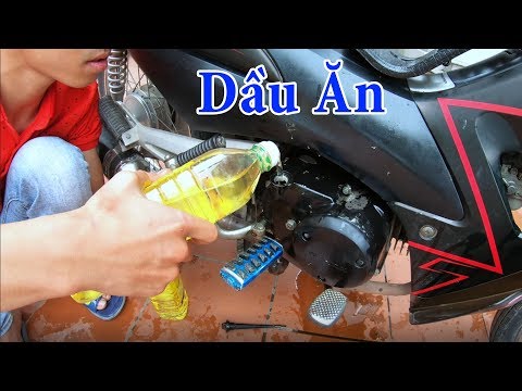 PHD | Thay Nhớt Xe Máy Bằng Dầu Ăn | Using Cooking Oil as Engine Oil in Bike