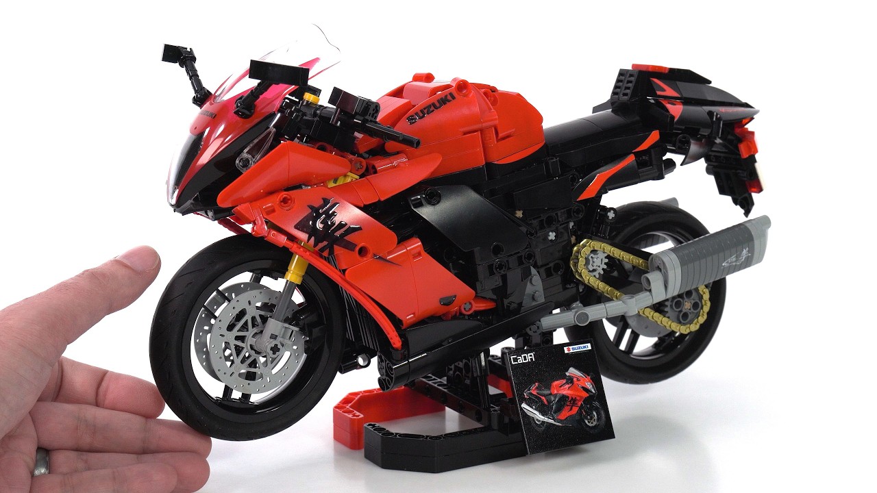 CaDA Suzuki Hayabusa in-hand review! Stunning on display, $60 for
