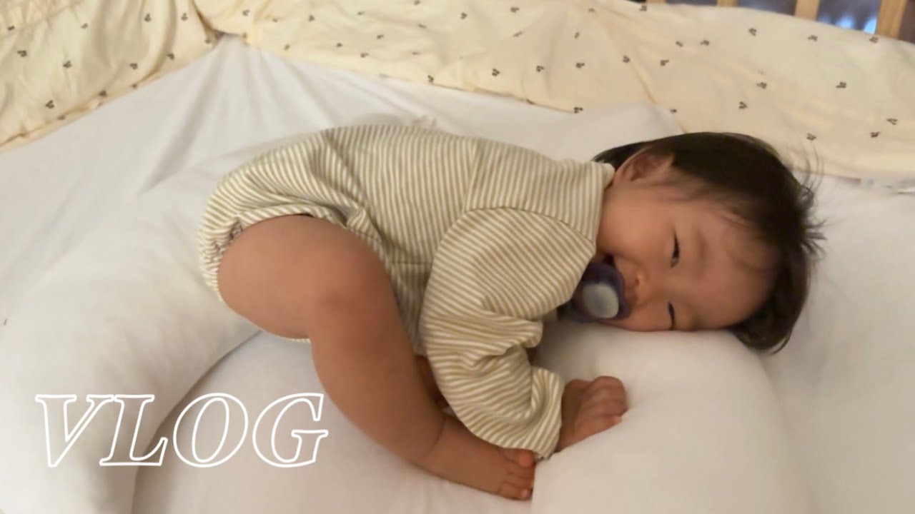 [VLOG] 13개월 진입👼🏻 | 놀이터에서 미니 단풍놀이🍁 | 엄마 소리를 따라해요🪞