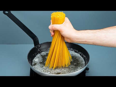 Ароматная паста с овощами и курицей в соевом соусе