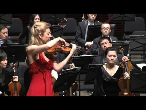 Elizabeth Pitcairn Mendelssohn in China