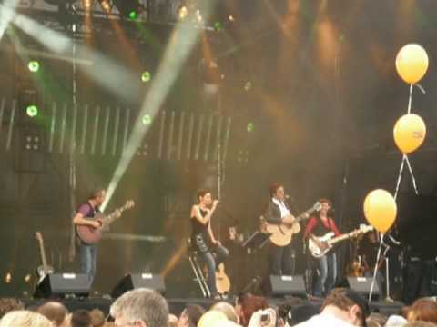 Papermoon - On my Way [Live] Donauinselfest