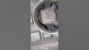 VW Jetta TDI dogbone mount broken? video 2 of 3