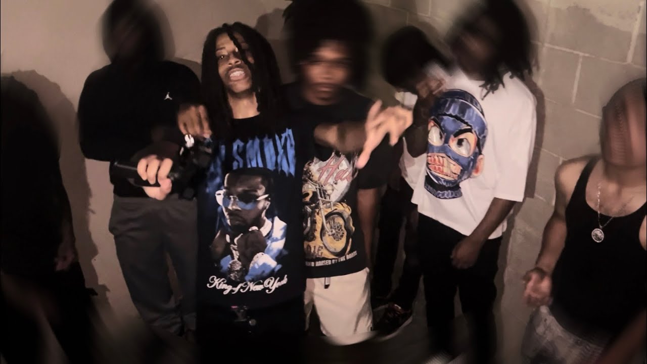 AK Juice - Talk My Shit (Official Music Video) auf YouTube ansehen AK Juice - Talk My Shit (Official Music Video) auf YouTube ansehen