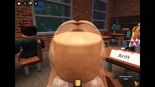 Playing the presentation experience with my little brother sultan (Roblox)