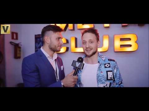 Vklybe TV. Ведущий Александр Ришар в клубе спб питер. Ведущий на мероприятие. Ведущий на праздник