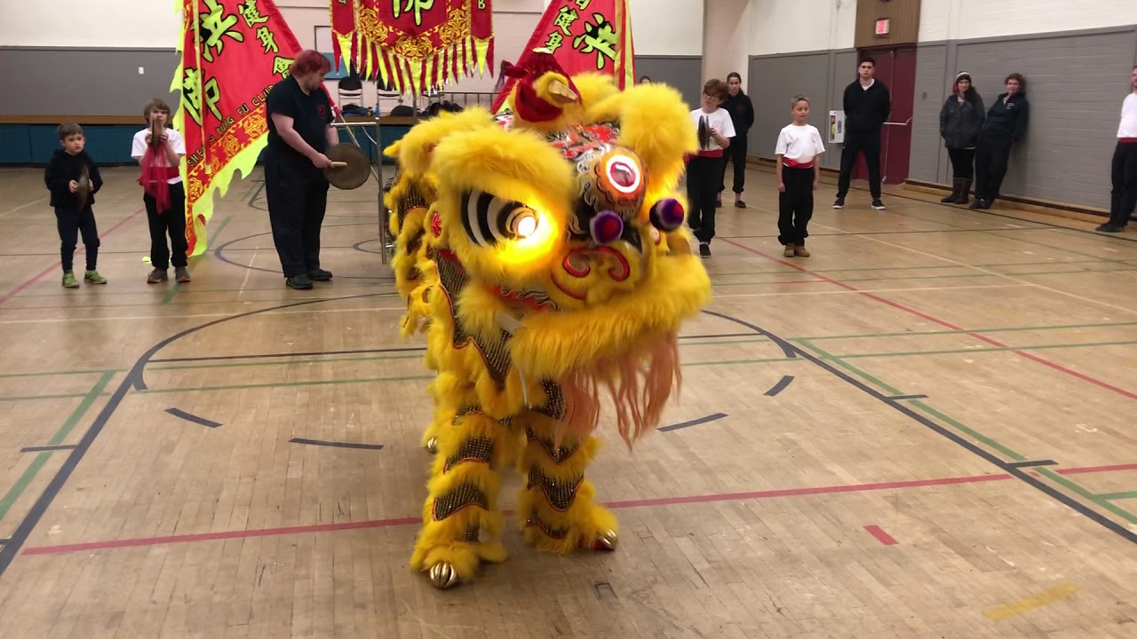 Lion dance eye dotting YouTube