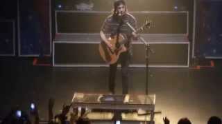 Pierce The Veil - I'm Low On Gas And You Need A Jacket live in London