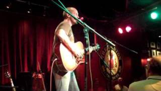 Honky Tonk Neanderthal by Paul Thorn chords