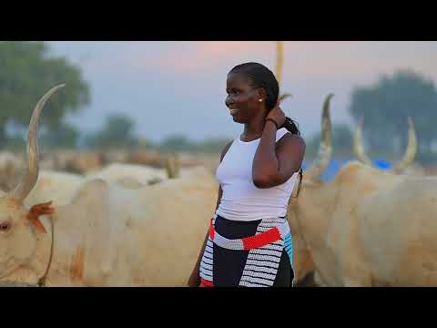 Macco Bwoy ft John Frog - Yahude ( Official Music Video )