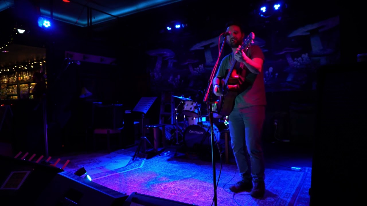 Kyle Nicholas - Roots (Live Acoustic)