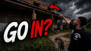 We Tried Exploring This Abandoned Building…