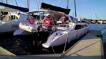 Docking a Catamaran