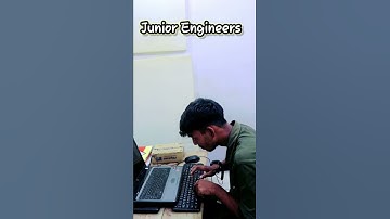 Senior Engineer Vs junior engineer 😁😁 || Shorts || #shorts #engineering #ytshorts #programmerlife