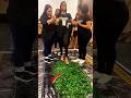 لماذا تسير الفتيات على الزجاج في تركيا اكتشف السبب الصادم
