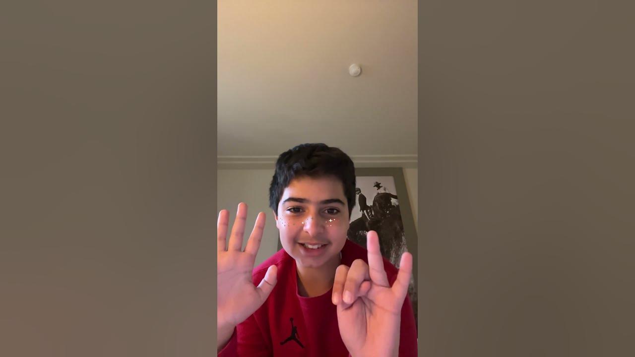 Am i unique youtube