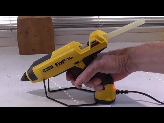 DeWALT DWHTGR50 50-Watt Corded Light to Medium Ceramic Rapid Heat Glue –  MaxTool