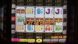 IGT Double Bucks slot machine game demo (no jackpots) screenshot 1