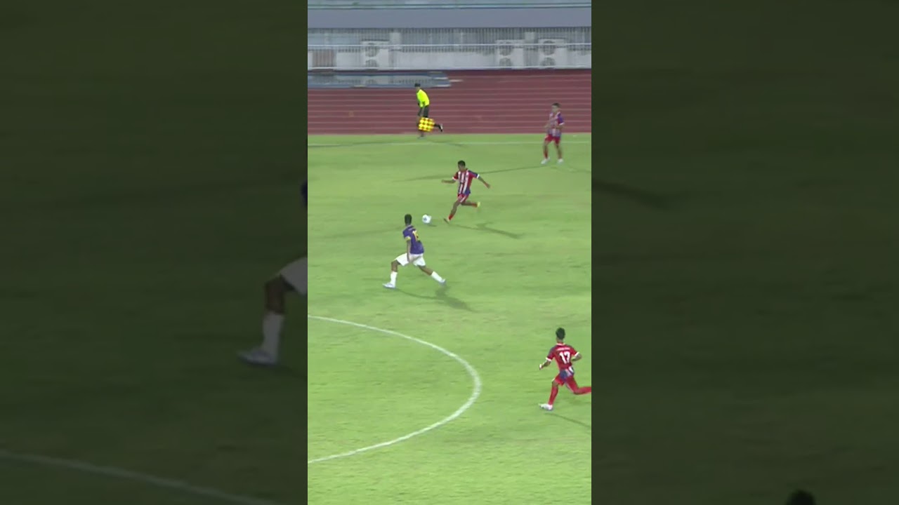 จังหวะเข้าทำสุดสวยของ อัสสัมชัญ ธนบุรี #football