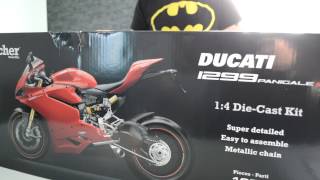 Déballage Ducati PANIGALE Pocher